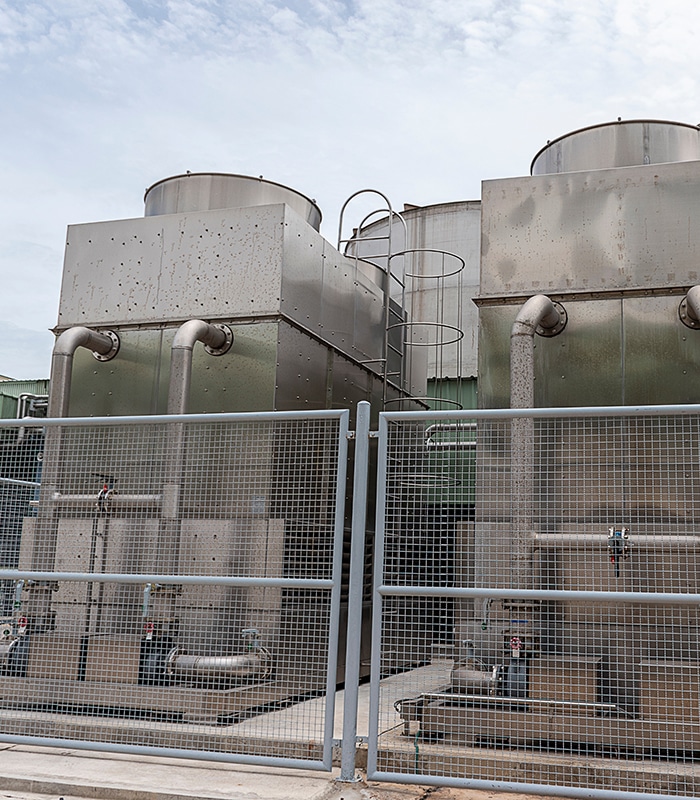 Torri-evaporative-pulizia-sanificazione-impianti-industriali